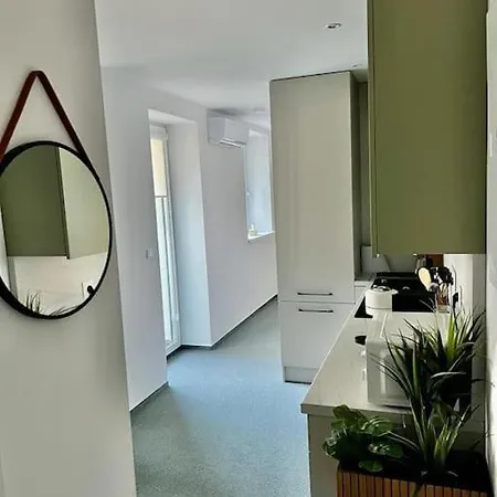 Apartment Autochom